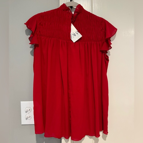Zara Small red cap sleeve smocked top - Picture 2 of 5